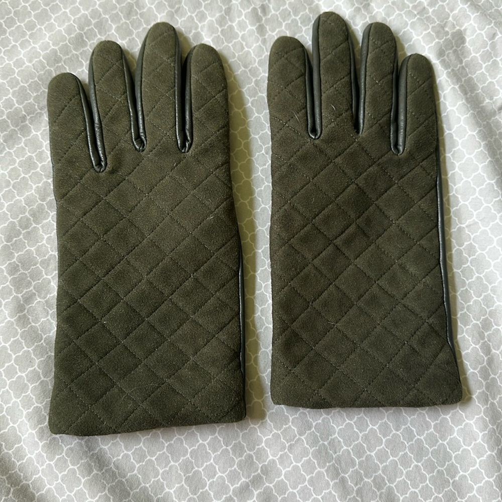 Women's EZ Touch Screen Quilted Suede Gloves